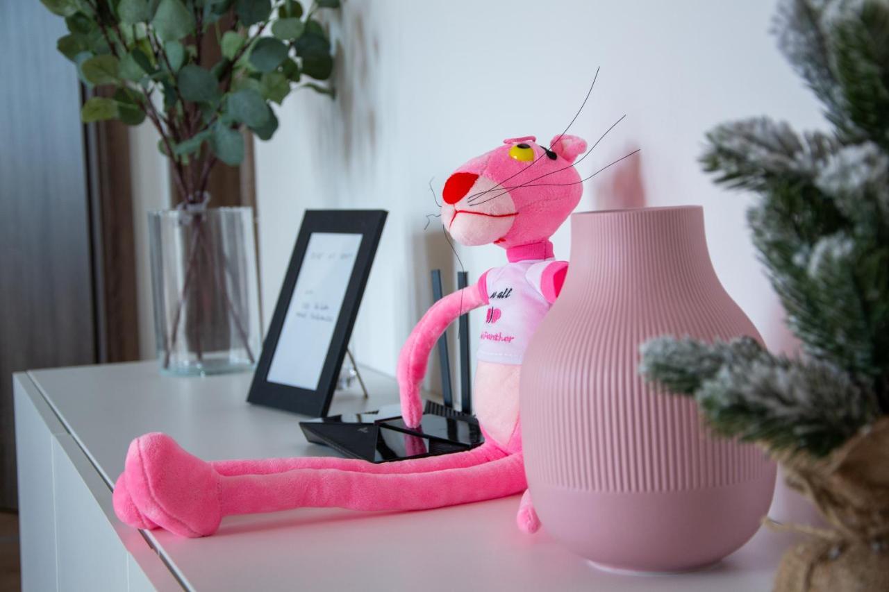 Flh - Pink Panther Sibiu Exterior foto